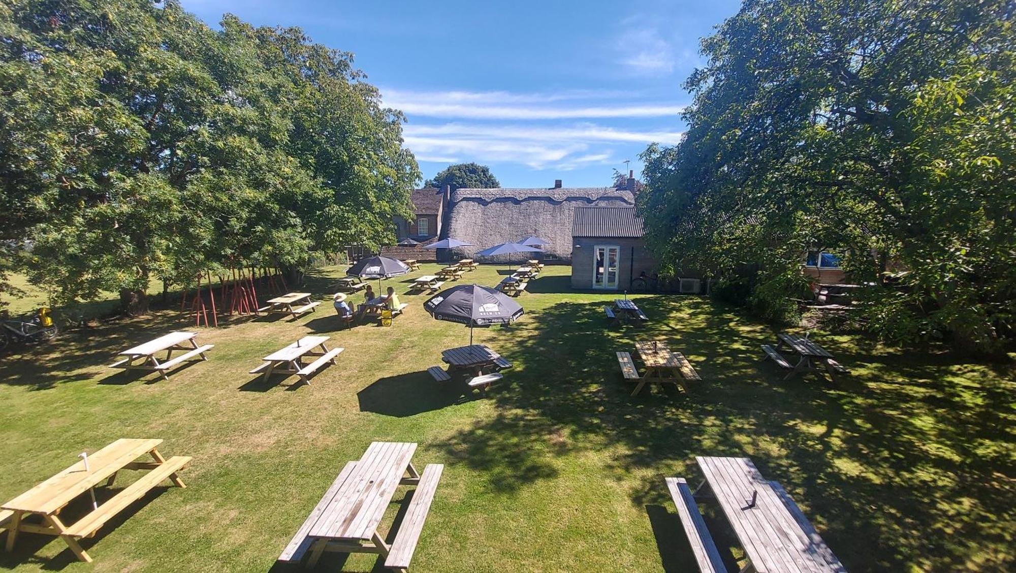 Hotel Five Bells Wickham Newbury  Exterior foto